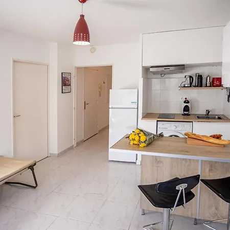 Two Bedroom * カンヌ